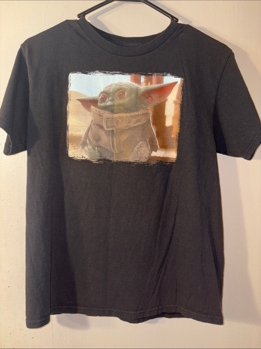 Star Wars black Baby Yoda Graphic Tee UNISEX Youth